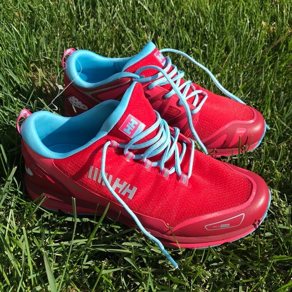 helly hansen trail shoes